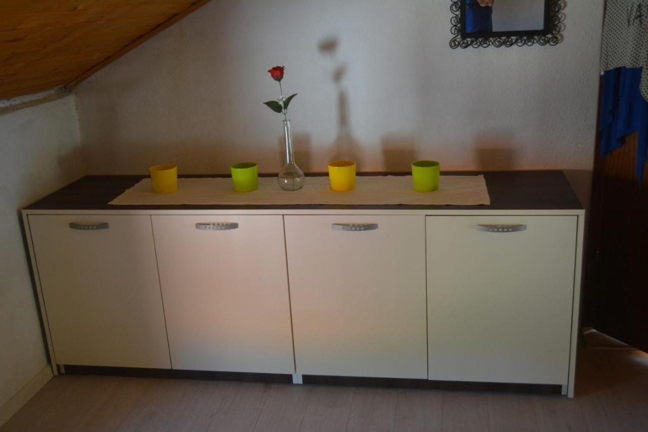 Apartman Bernardica Bol Esterno foto
