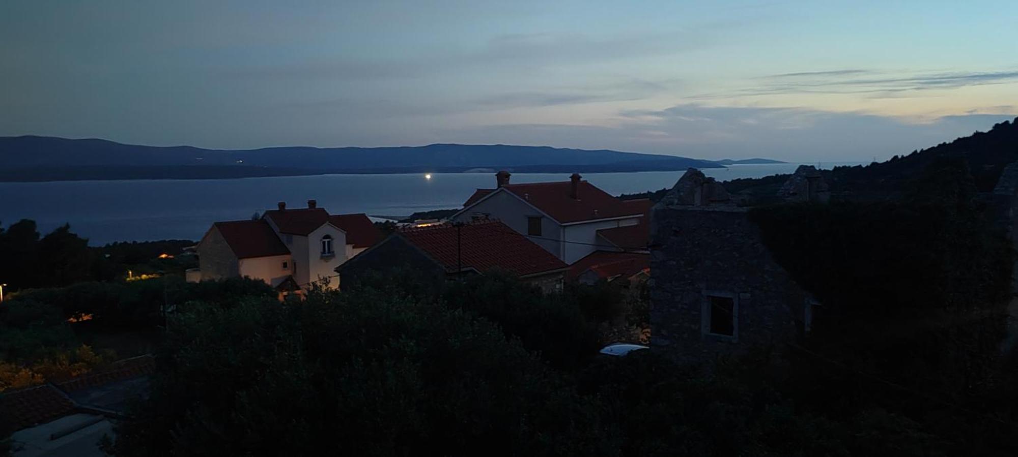Apartman Bernardica Bol Esterno foto