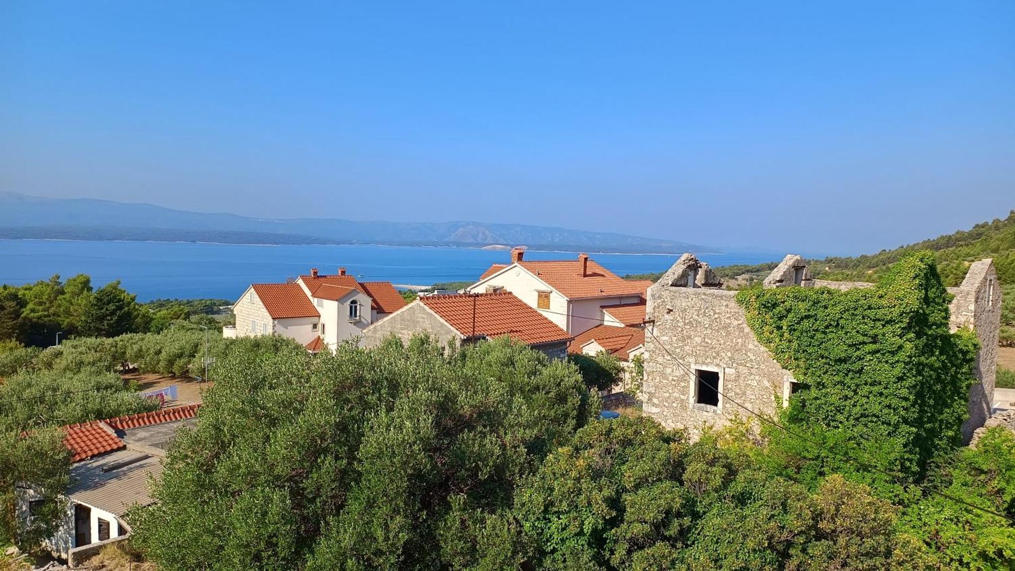 Apartman Bernardica Bol Esterno foto